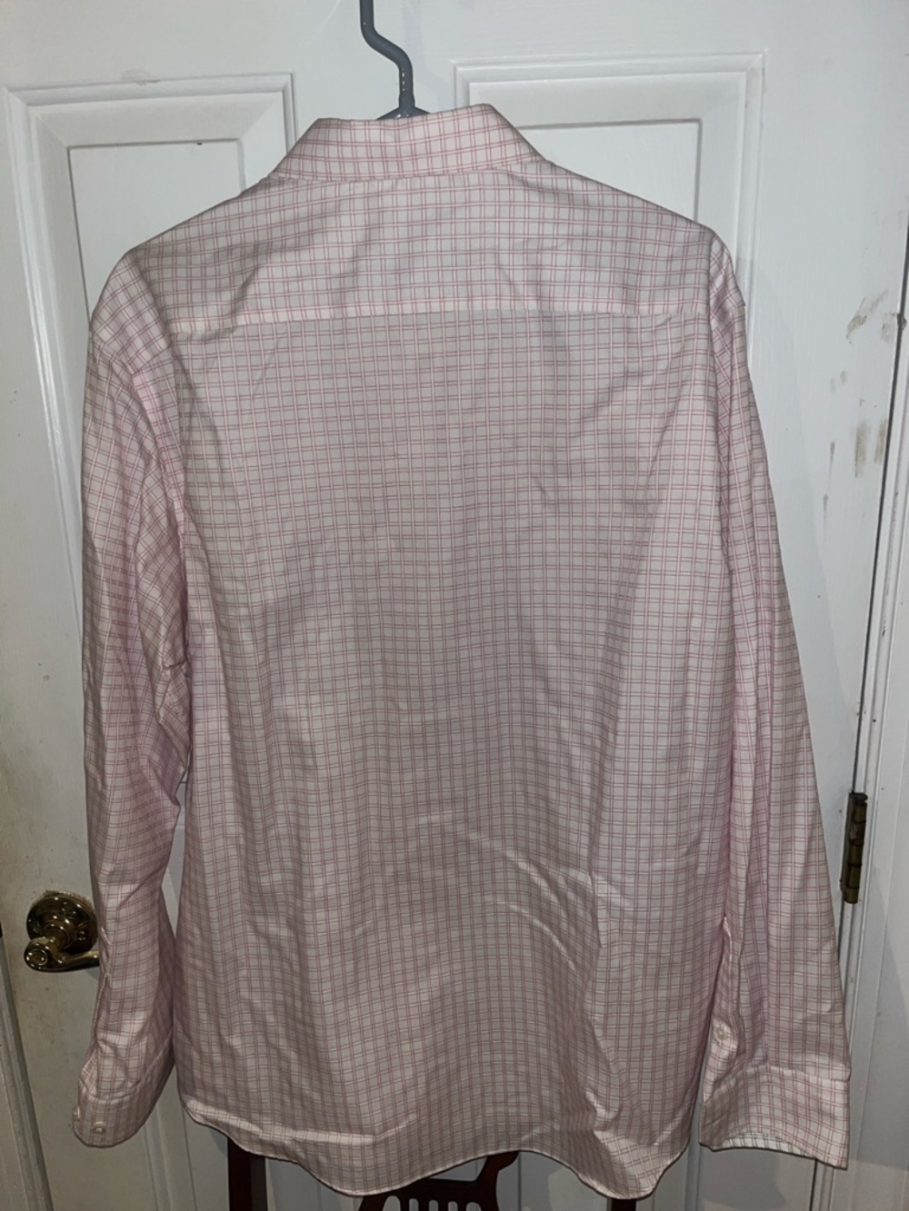 Egara Men’s XL Button Down Dress Shirt Pink White Plaid 100% Cotton Casual Work - Picture 4 of 5